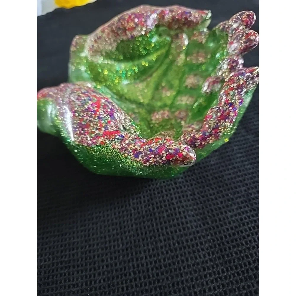 Cupped‎ Resin Hands Green Glitter Decoration Gift. Jewelry Candy Keys   590